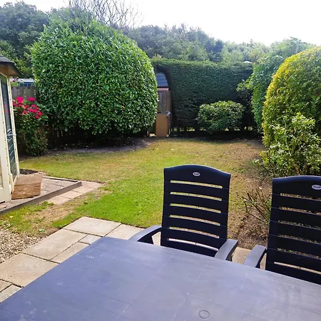 Сasa de vacaciones Zeelust- Relaxing Holiday Home Near The Beach *
